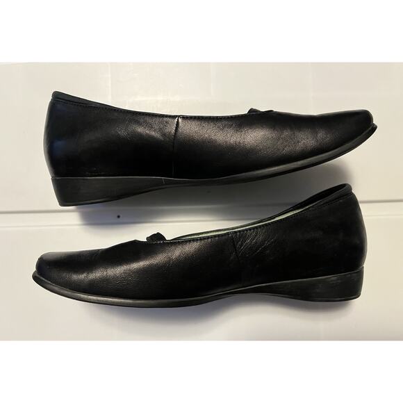 Mephisto Mary Jane Flats Women 7M Shoes Black Leather Slip On Comfort Loafers - Picture 10 of 11